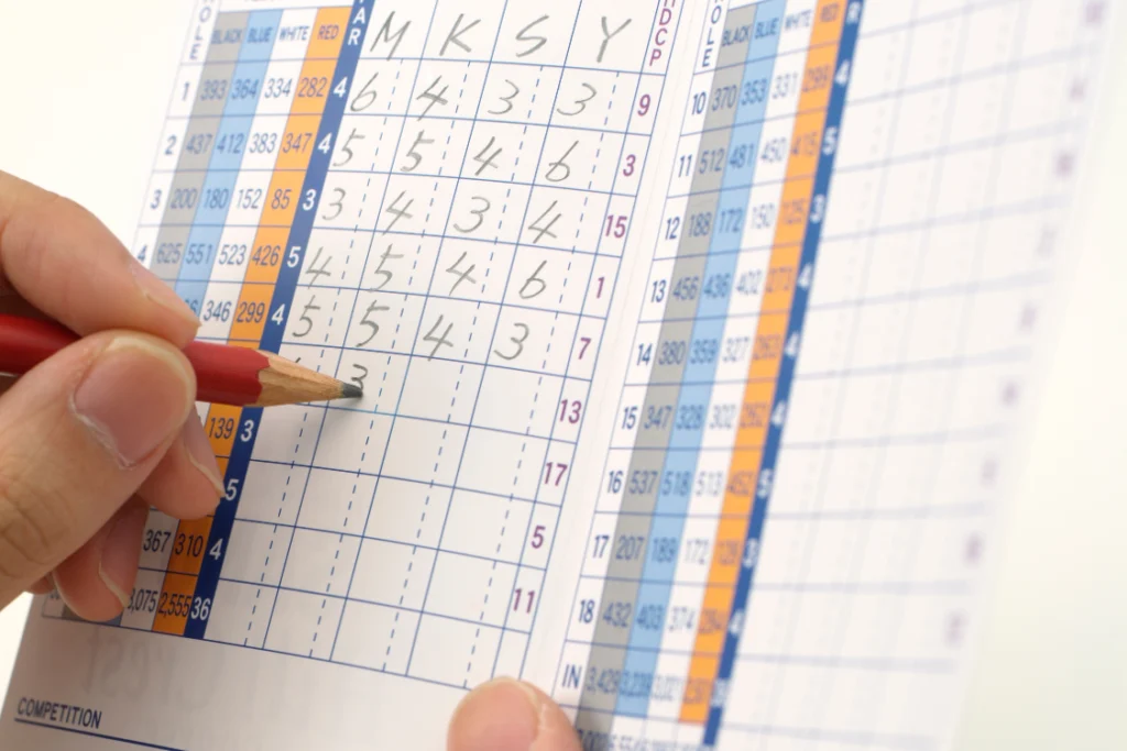 Broker reference feedback scorecard with positive and negative notes